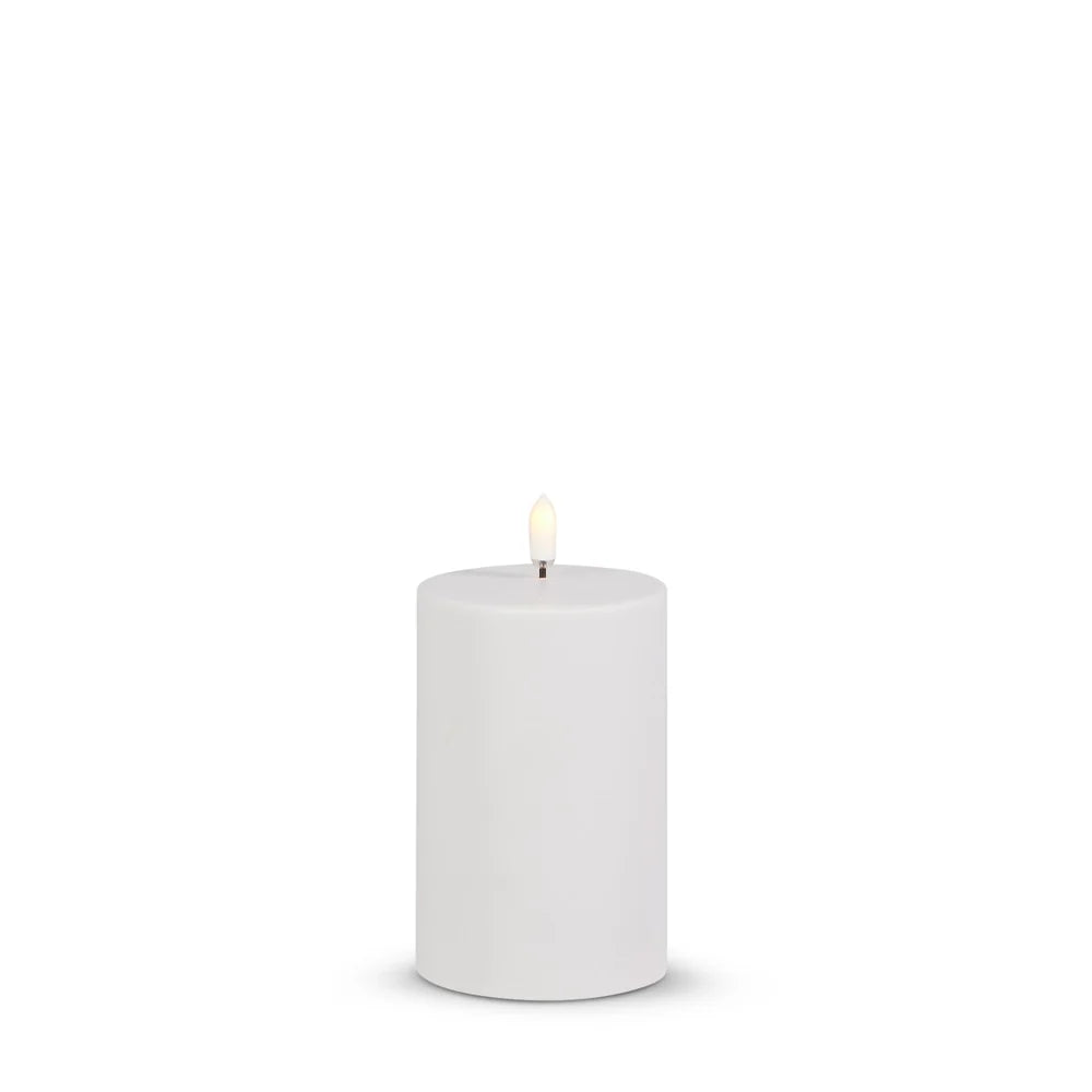 3" X 7" OUTDOOR WHITE PILLAR CANDLE