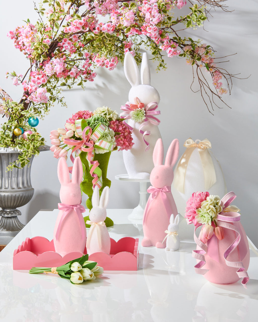10" PALE FLOCKED HANGING EGG-PINK