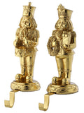 10.5" RESIN NUTCRACKER STOCKING HOLDER (wreath only)